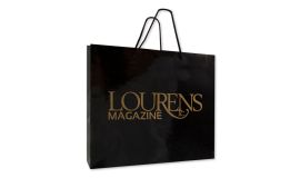 Papiertragetaschen mit Kordel und Glanzplastifizierung